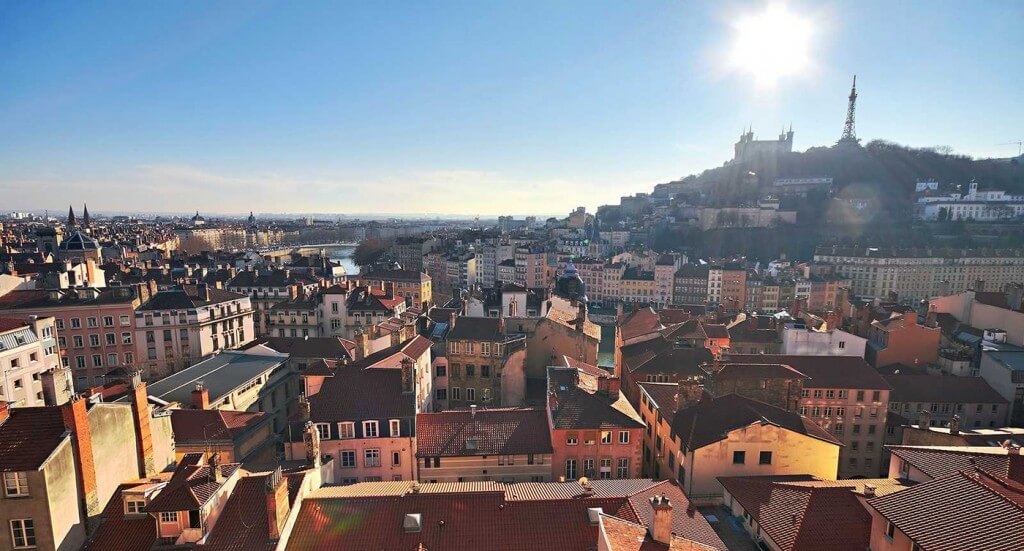 toÓts croix rousse vue de fourviËre vieux lyon soleil couchant